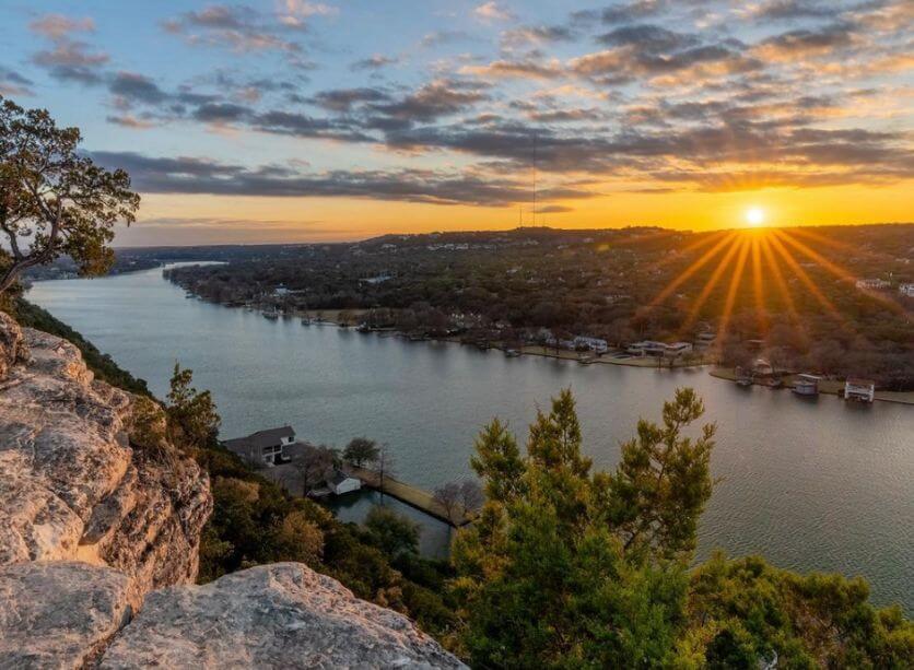 Mount Bonnell in Austin, TX